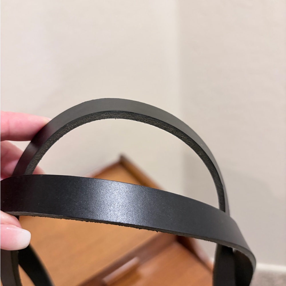 Portland Leather Dark Green Tote Bag - Picture 5 of 9